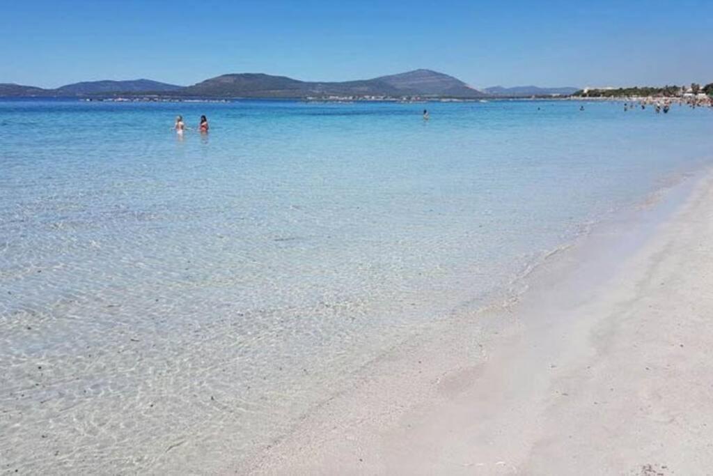 Lido Beach Apartments, Nuovi E Moderni, Vicino Alla Spiaggia Альгеро Экстерьер фото