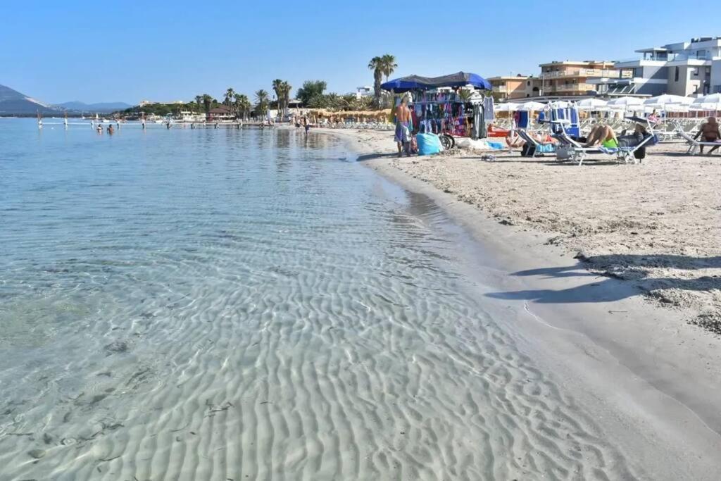 Lido Beach Apartments, Nuovi E Moderni, Vicino Alla Spiaggia Альгеро Экстерьер фото